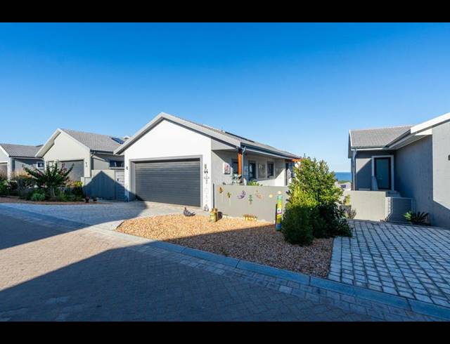 2 BEDROOM HOUSE FOR SALE IN GROOT BRAKRIVIER CENTRAL